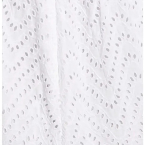 Vineyard Vines White Eyelet Ruffle Bottom Fit N Flare Allamanda Dress—2 - Picture 7 of 15